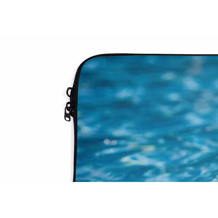 Badeend - Dobberend - Roze laptophoes neopreen klein -detail