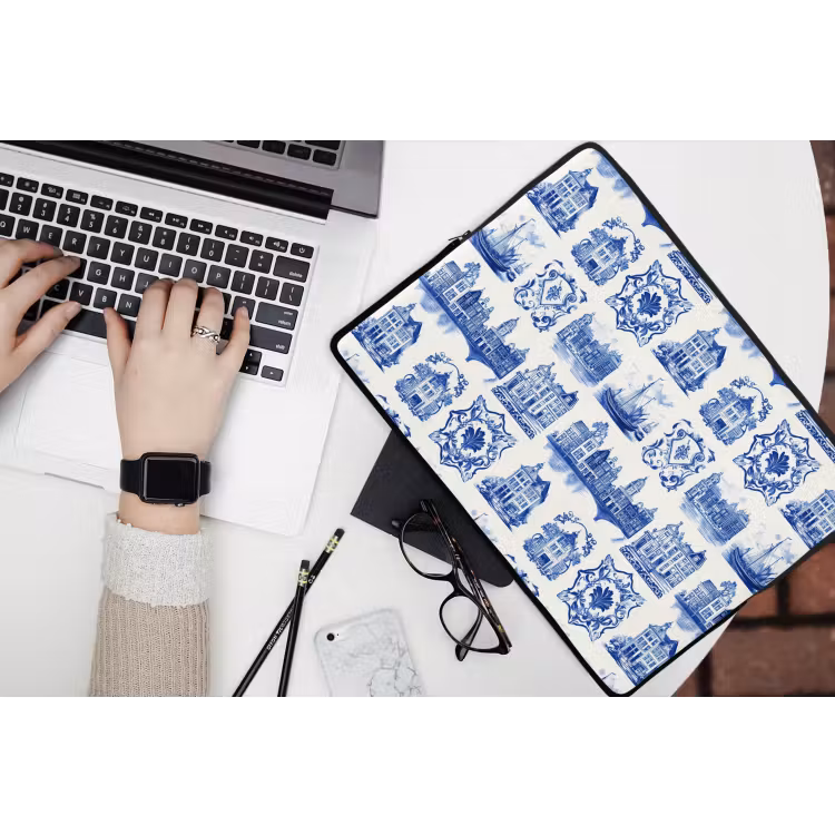 Huizen - Schepen - Blauw laptophoes neopreen klein 279 -bureau