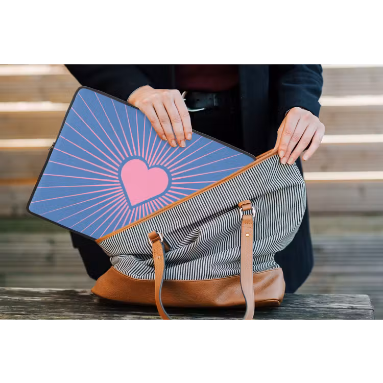 Hart - Stralen - Liefde - Modern - Roze laptophoes neopreen klein -tas