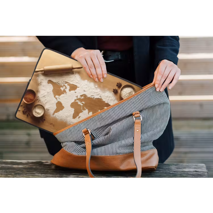 Hout - Wereldkaart - Bakken - Keuken laptophoes neopreen klein -tas