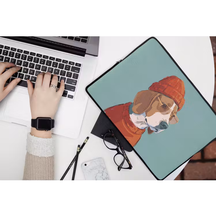 Hond - Beanie - Zonnebril - Dieren - Modern laptophoes neopreen klein -bureau