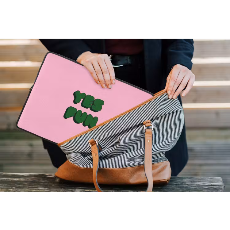 Yes fun - Groen - Roze laptophoes neopreen klein -tas