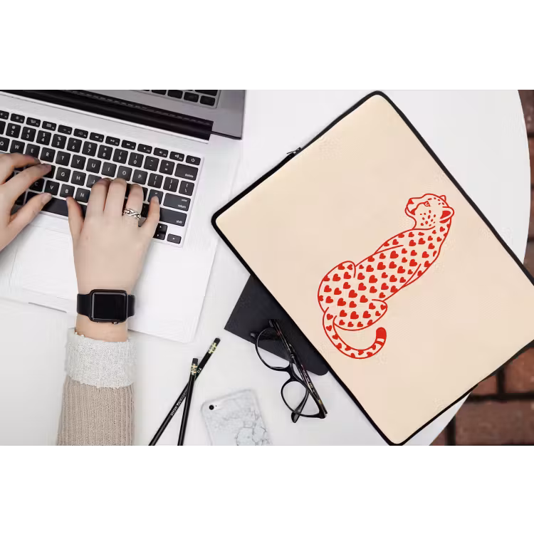 Kat - Harten - Dieren - Modern - Rood laptophoes neopreen klein -bureau