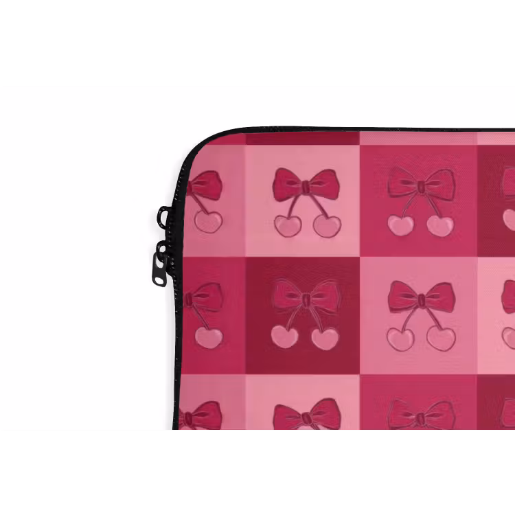 Kersen - Strikjes - Speels - Roze - Bordeaux laptophoes neopreen klein 279 -detail