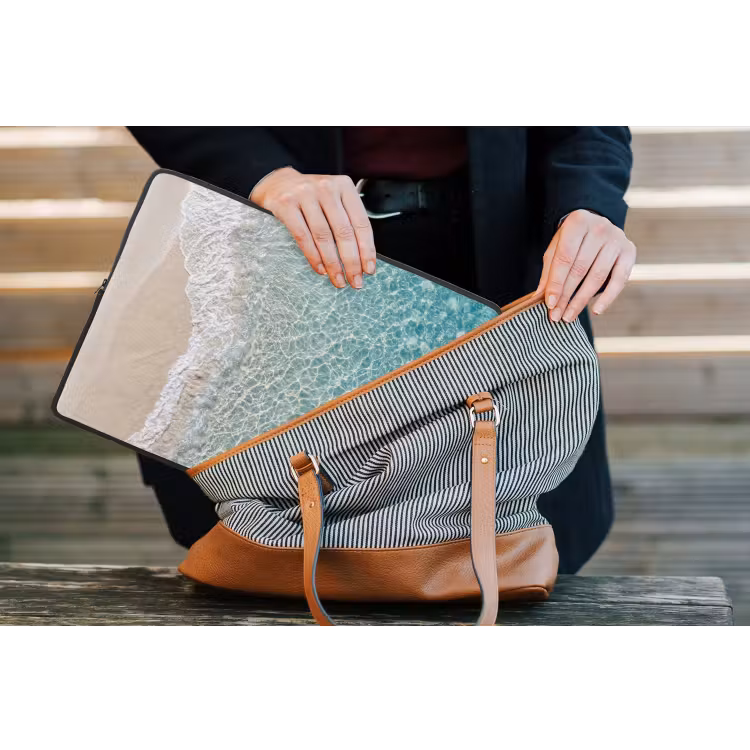 Kust - Zand - Blauw laptophoes neopreen klein -tas