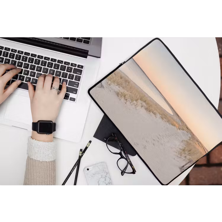 Kustlijn - Horizon - Hek laptophoes neopreen klein -bureau