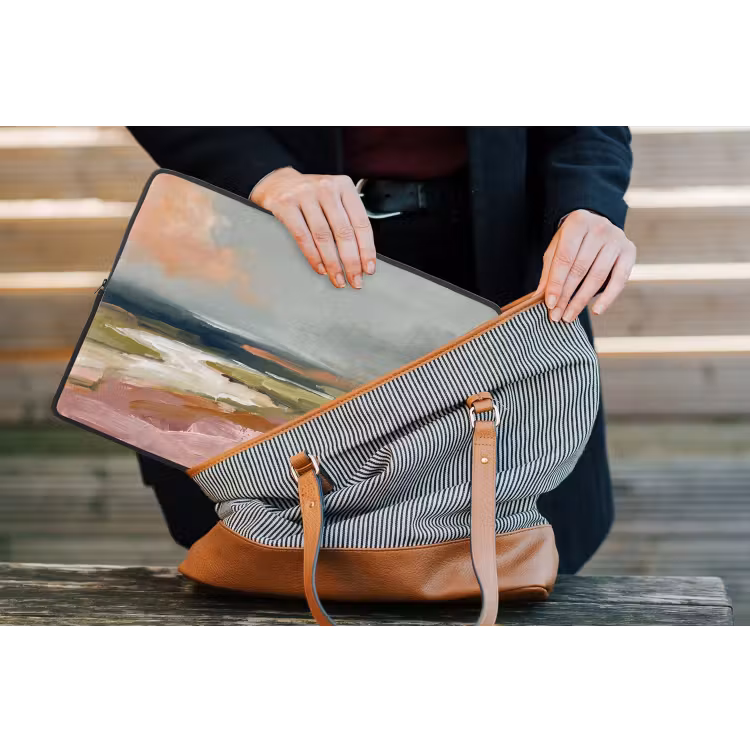 Landschap - Rivier - Abstract - Roze - Groen laptophoes neopreen klein -tas