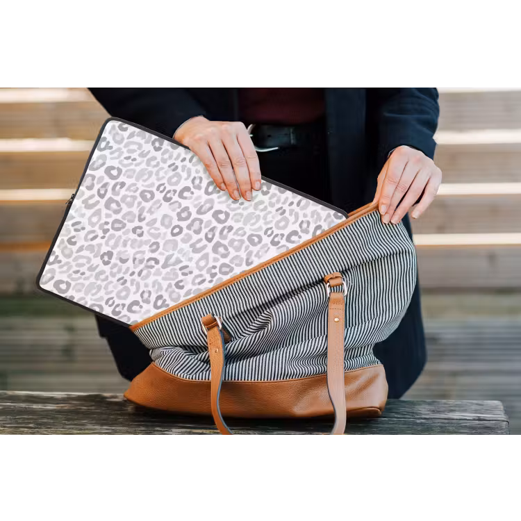 Luipaard - Motief - Grijs laptophoes neopreen klein 279 -tas