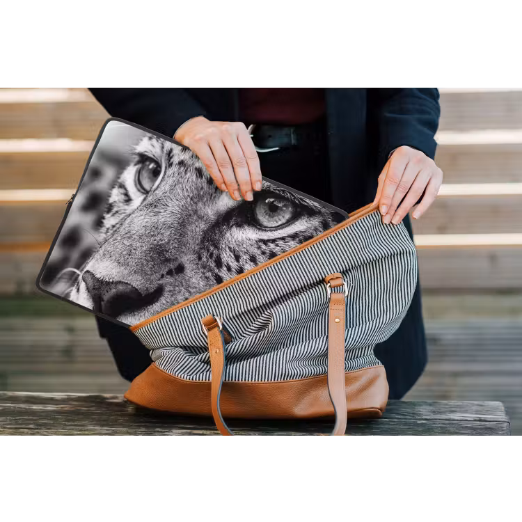 Luipaard - Zwart - Wit - Oog laptophoes neopreen klein -tas