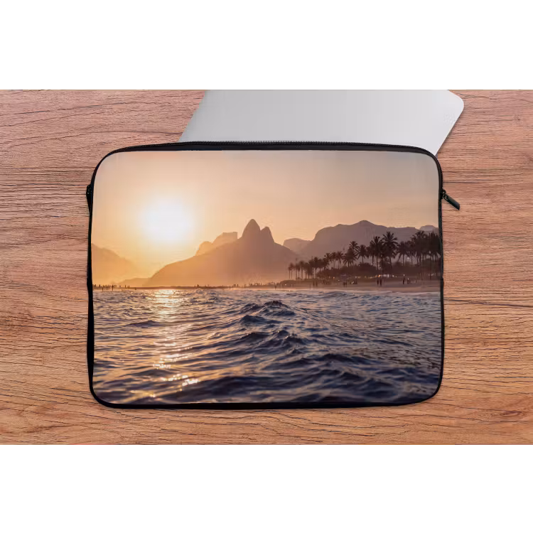 Zee - Golven - Zonsondergang - Kust - Goud laptophoes neopreen klein -tafel