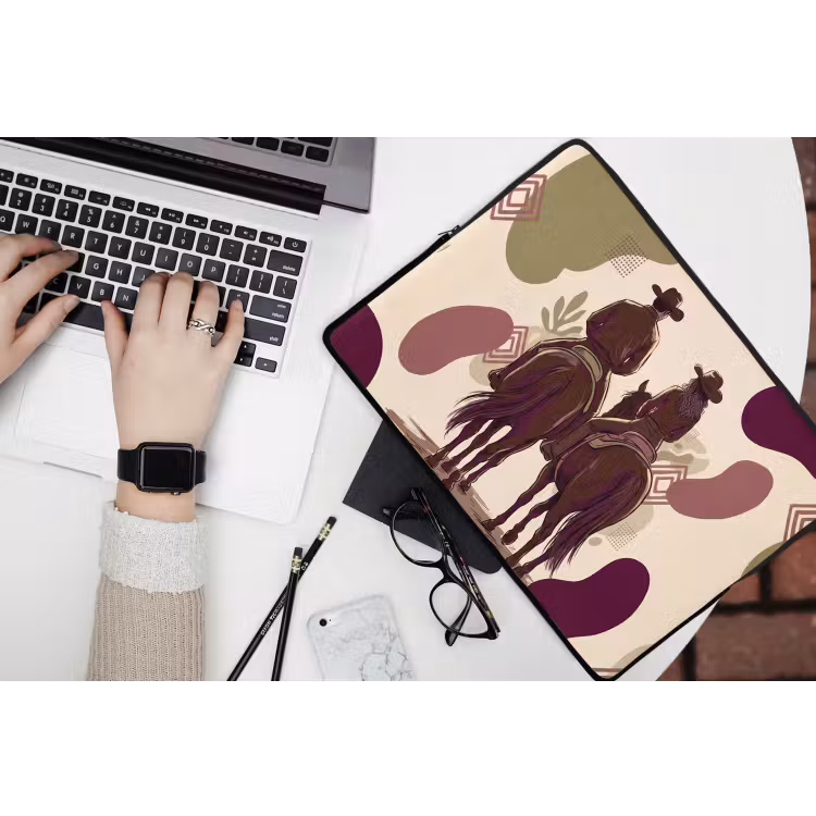 Mensen - Ruiters - Western - Illustratie - Bruin laptophoes neopreen klein -bureau