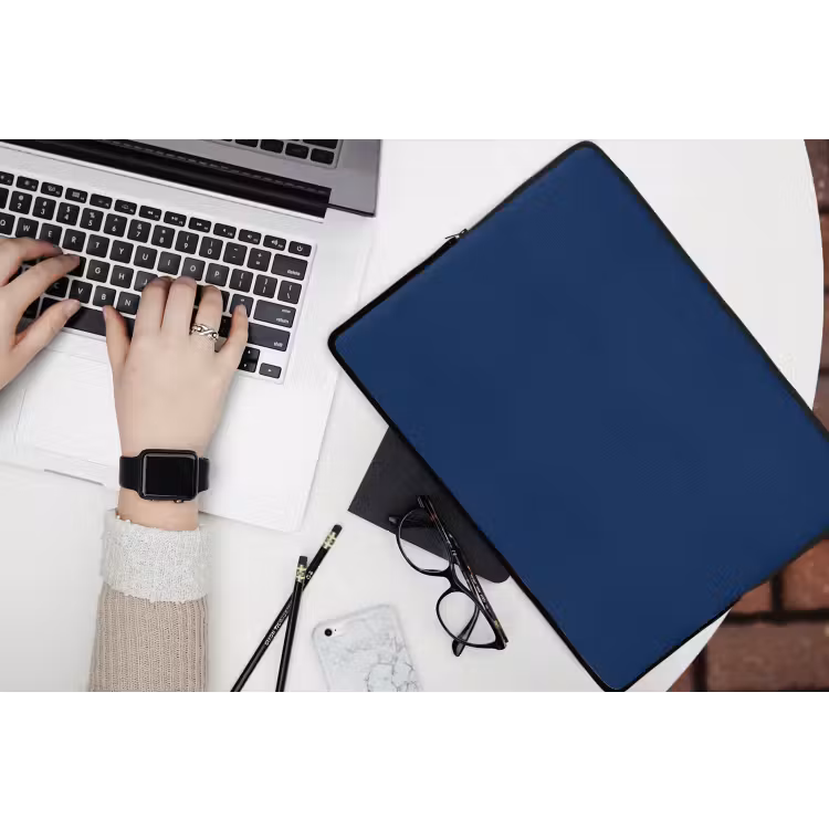 Midnight - Navy - Blauw laptophoes neopreen klein 279 -bureau