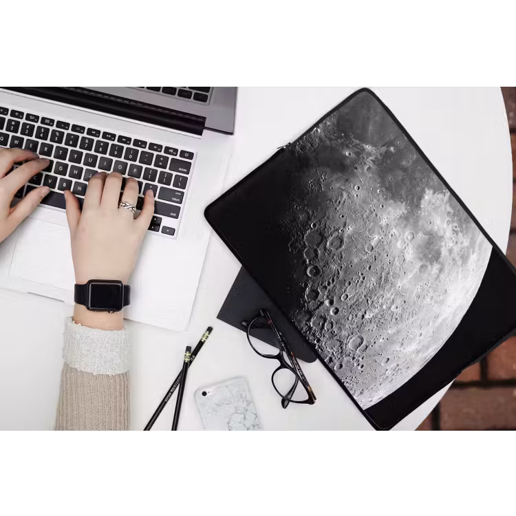 Laptop hülle - Mond – Krater – Weltraum - Maan - Kraters - Ruimte laptophoes neopreen klein
