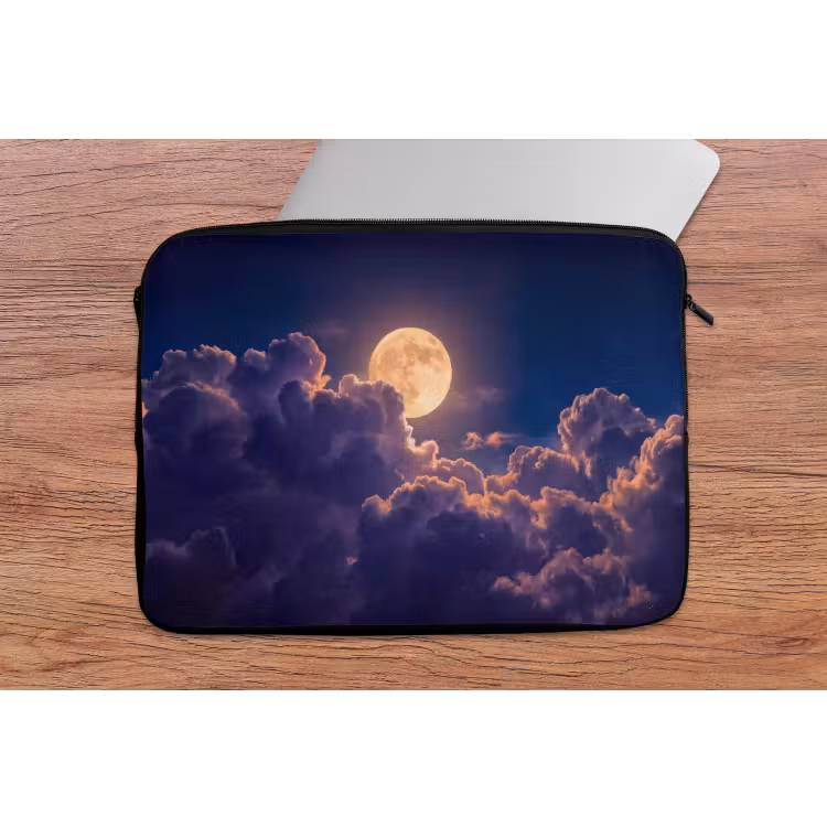 Maan - Wolken - Nacht - Oranje laptophoes neopreen klein -tafel