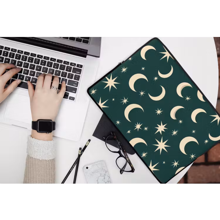 Manen - Sterren - Groen laptophoes neopreen klein 279 -bureau