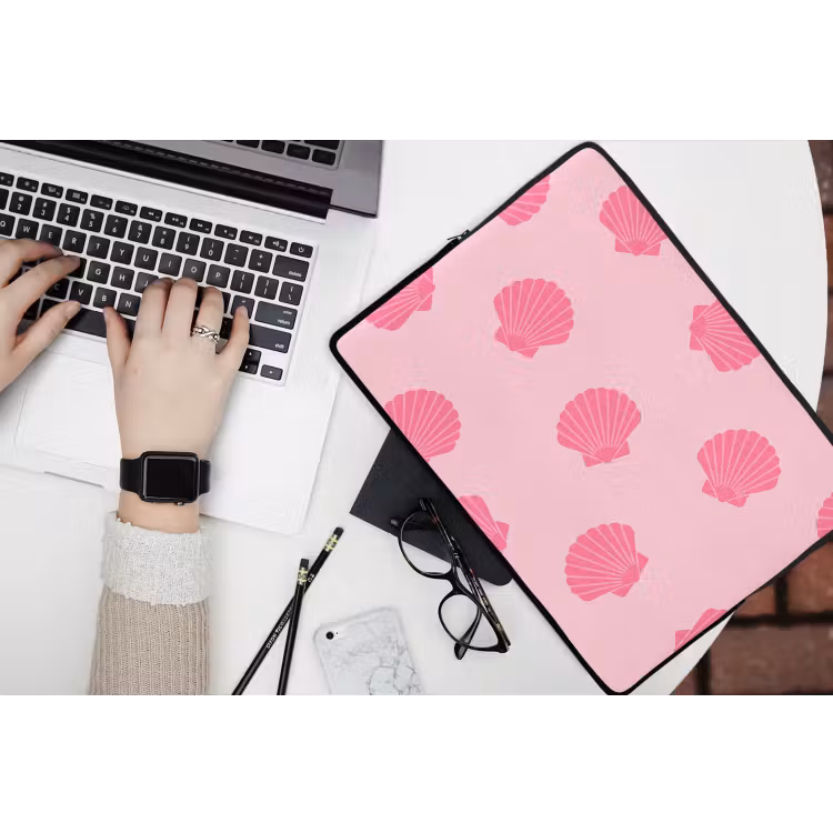 Schelp - Patroon - Zee - Modern - Roze laptophoes neopreen klein -bureau