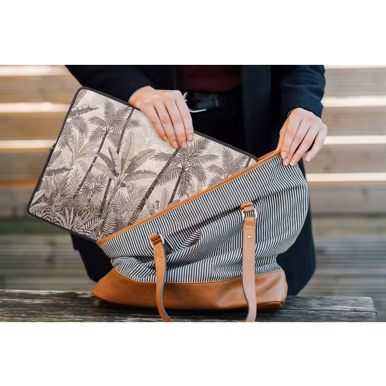 Natuur - Bladeren - Landschap - Mozaïek - Beige laptophoes neopreen klein -tas