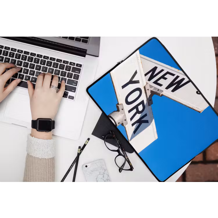 New York - Straatbord - Stad - Urban - Blauw laptophoes neopreen klein -bureau