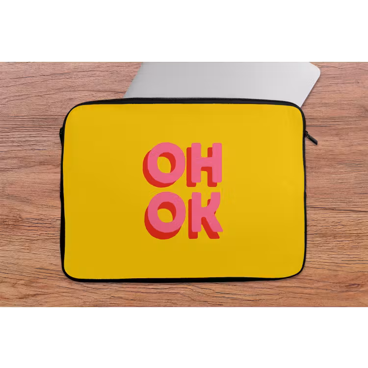 Oh ok - 3D - Geel - Roze laptophoes neopreen klein -tafel