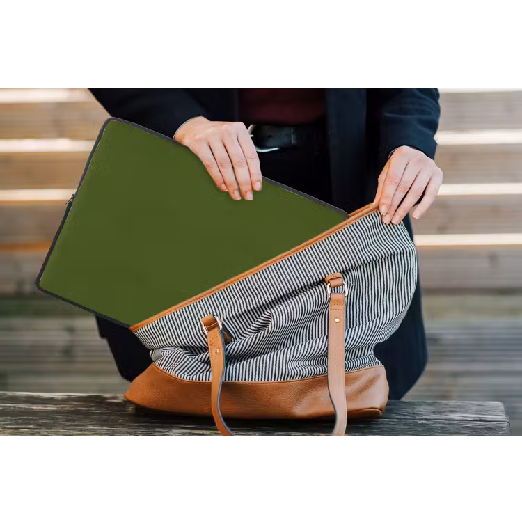 Olive - Drab - Groen laptophoes neopreen klein 279 -tas