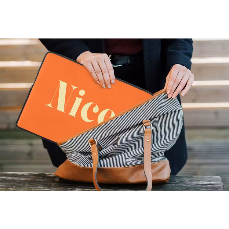 Oranje - Gebroken wit - Nice laptophoes neopreen klein -tas