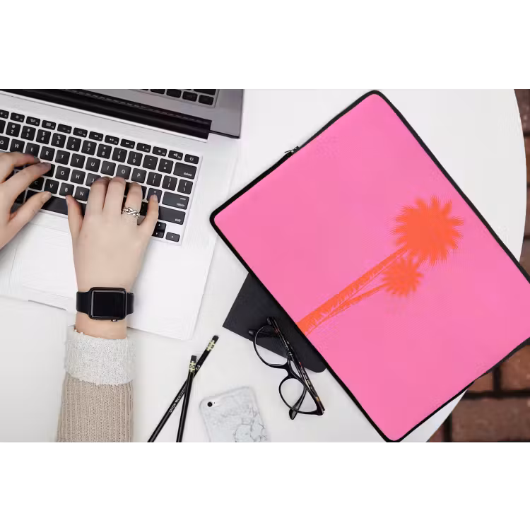 Palmbomen - Modern - Roze laptophoes neopreen klein -bureau