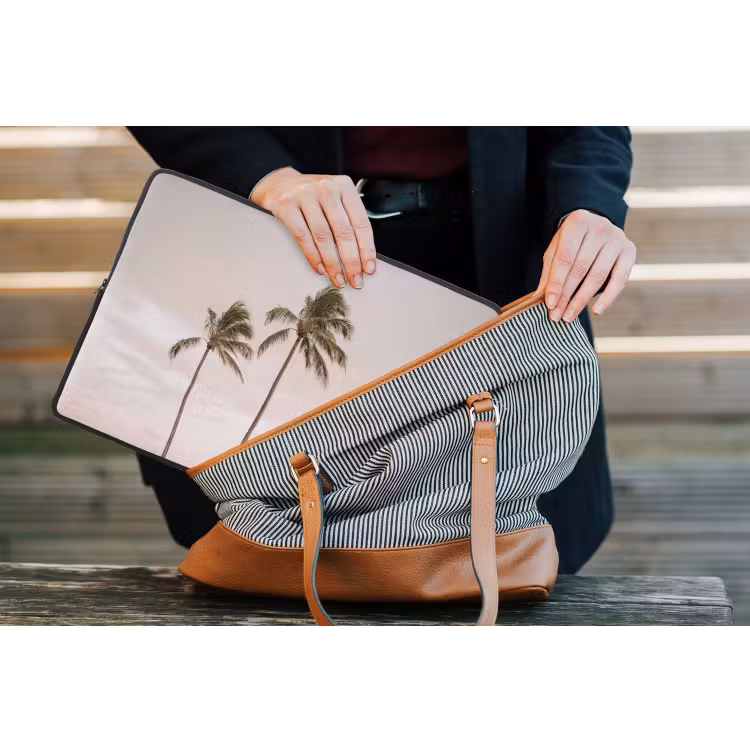 Palmbomen - Zonsondergang - Roze laptophoes neopreen klein -tas
