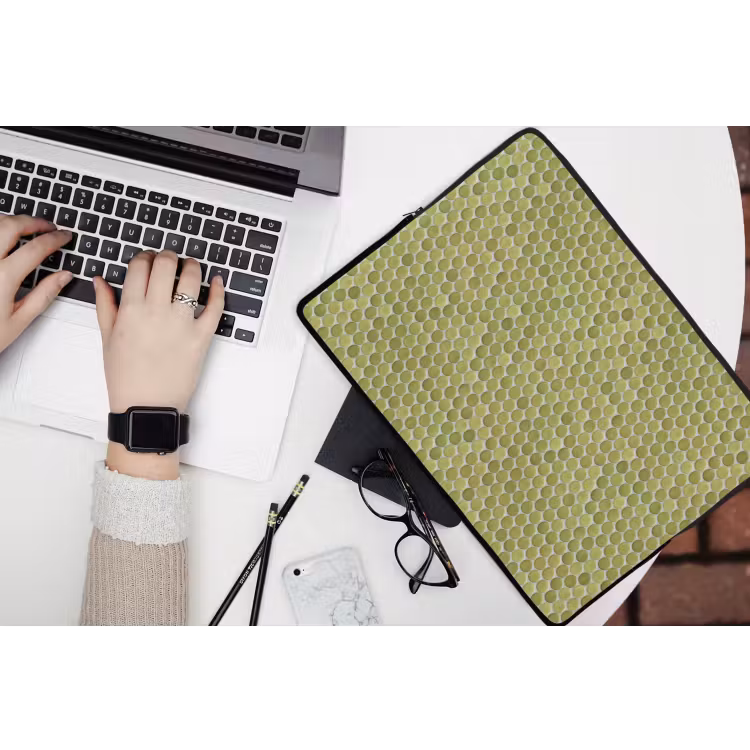 Penny - Mozaïek - Olijfgroen laptophoes neopreen klein 279 -bureau