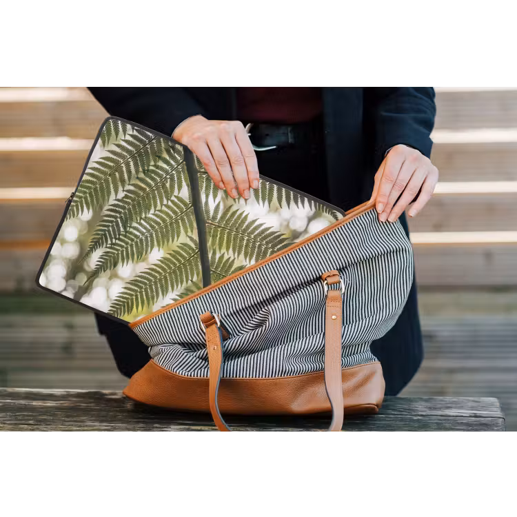 Plant - Blad - Natuur - Groen - Detail laptophoes neopreen klein -tas