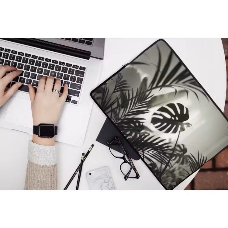 Planten - Bladeren - Natuur - Minimalistisch - Groen laptophoes neopreen klein -bureau
