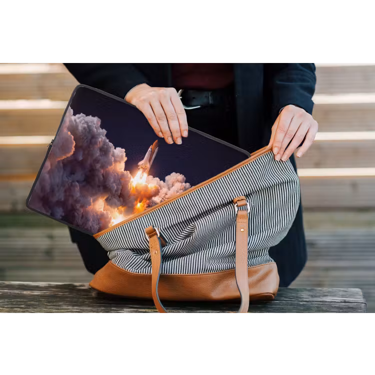 Laptop hülle - Raumfahrzeug – Start – Sterne - Ruimtevaartuig - Lancering - Sterren laptophoes neopreen klein