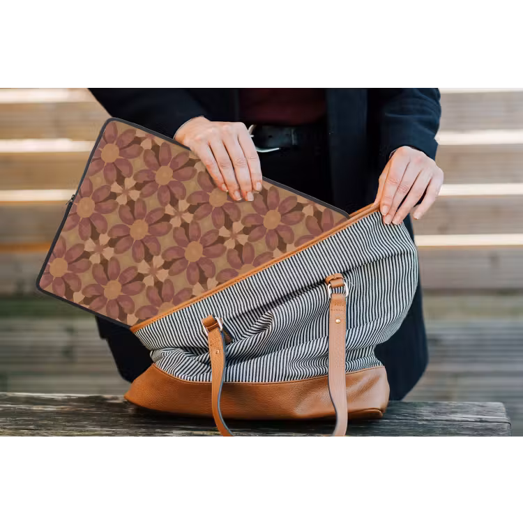 Retro - Bloemen - Bruin laptophoes neopreen klein 279 -tas