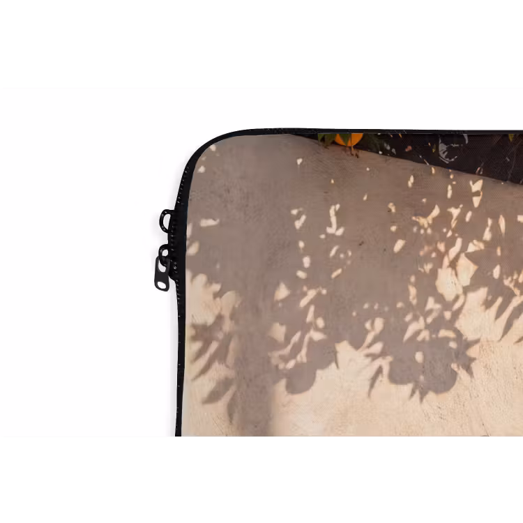 Scooter - Natuur - Zomer - Geel - Mediterraan laptophoes neopreen klein -detail