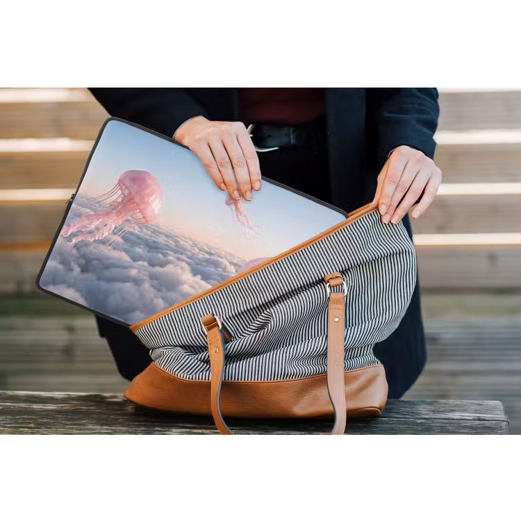 Laptop hülle - Rosa Tier – Wolken - Roze dier - Wolken laptophoes neopreen klein