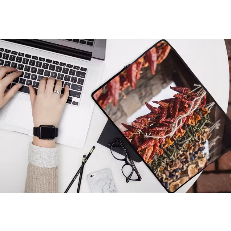 Laptop hülle - Rote Chilischoten – Essen - Rode pepers - Eten laptophoes neopreen klein