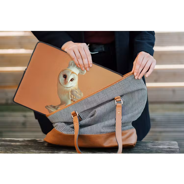 Kerkuil - Koksmuts - Oranje - Vogel laptophoes neopreen klein -tas