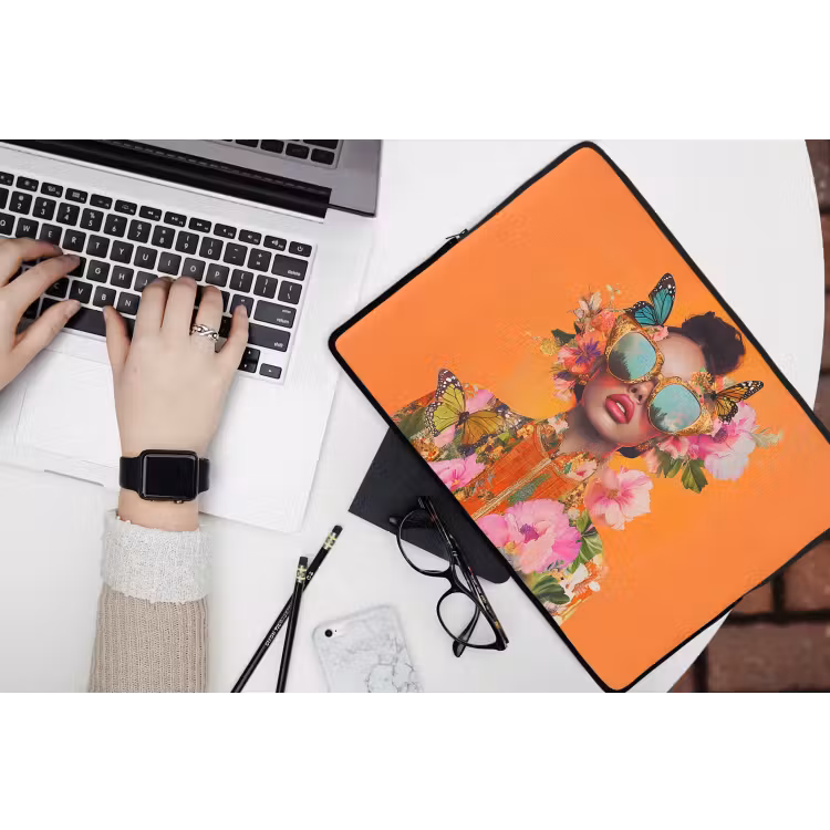 Vlinders - Vrouw - Zonnebril - Kleurrijk laptophoes neopreen klein -bureau