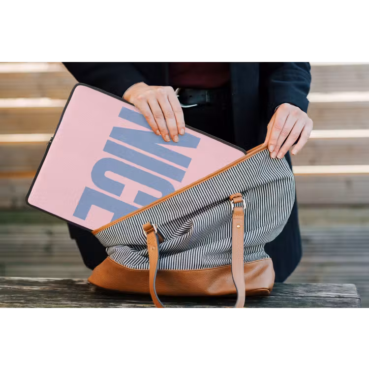 Nice - Paars - Roze laptophoes neopreen klein -tas