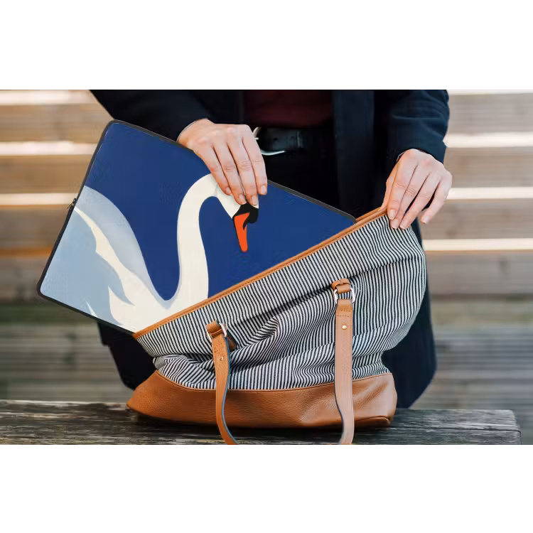 Zwaan - Wit - Snavel - Illustratie laptophoes neopreen klein -tas