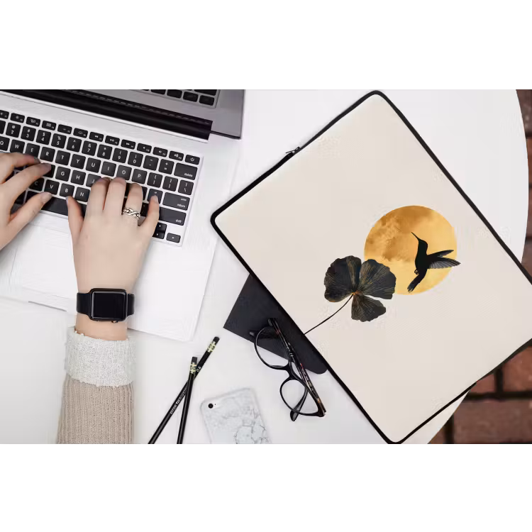 Zwarte kolibrie - Bloem - Gouden cirkel laptophoes neopreen klein -bureau