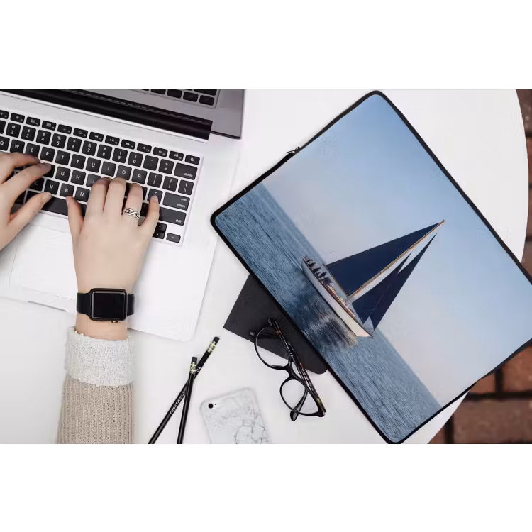 Zeilboot - Zee - Blauw laptophoes neopreen klein -bureau