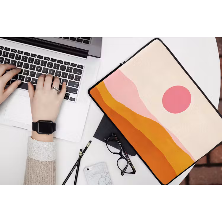 Zon - Heuvels - Abstract - Roze laptophoes neopreen klein -bureau