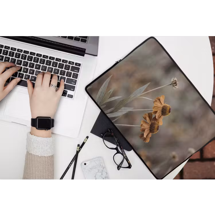Zonnehoed - Droogbloemen - Geel - Warm laptophoes neopreen klein -bureau