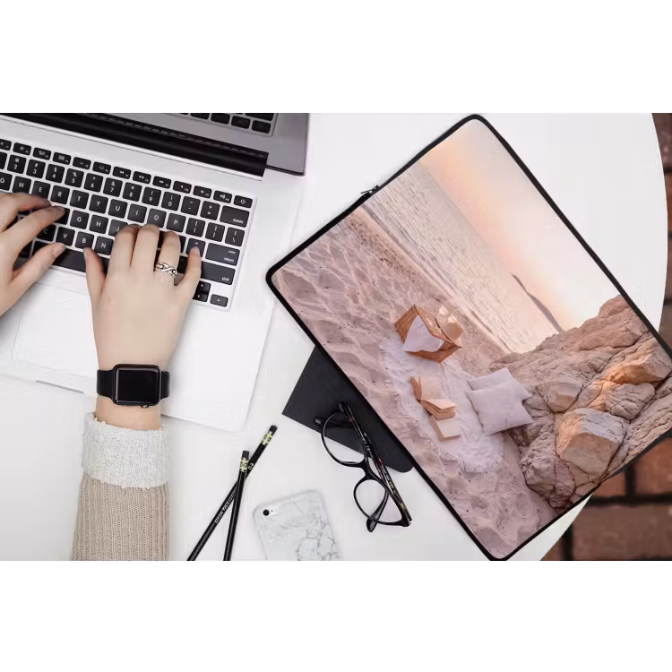 Strand - Picknick - Zonsondergang - Zomer - Natuur laptophoes neopreen klein -bureau