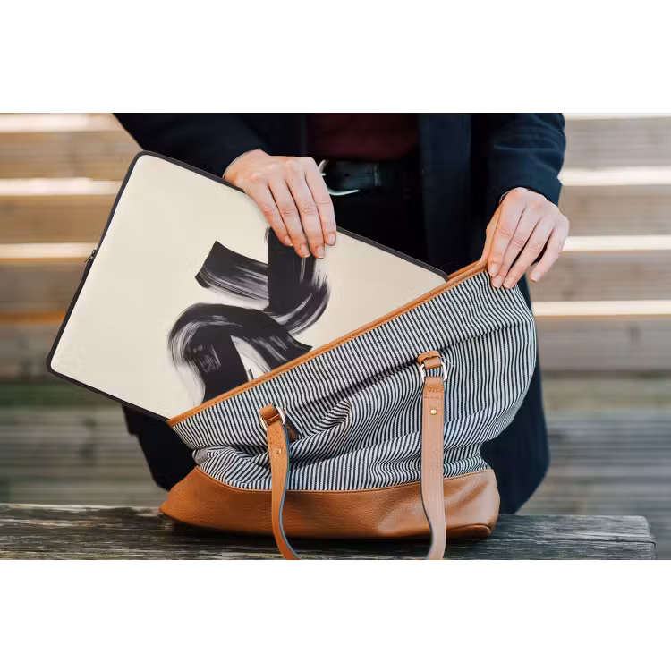 Strepen - Zwart - Abstract laptophoes neopreen klein -tas