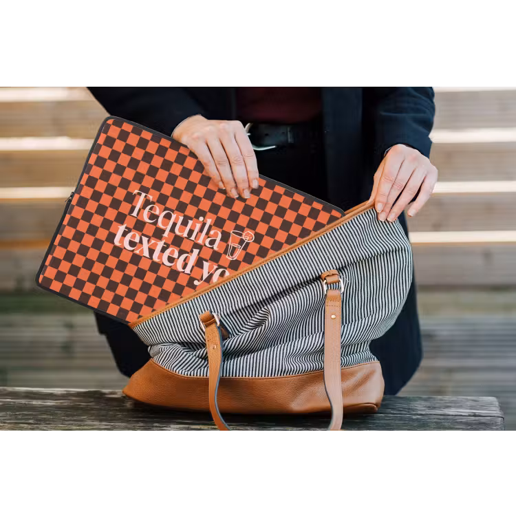 Tequila texted you - Glas - Vierkanten - Oranje laptophoes neopreen klein -tas