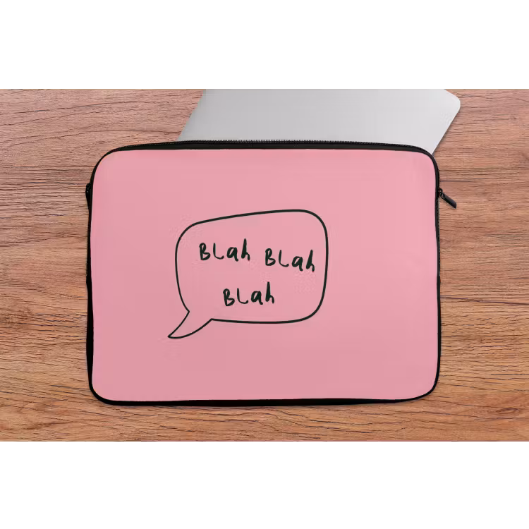 Tekstwolkje - BLAH BLAH BLAH - Roze laptophoes neopreen klein -tafel