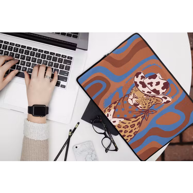 Dieren - Cowboyhoed - Modern - Illustratie - Bruin laptophoes neopreen klein -bureau