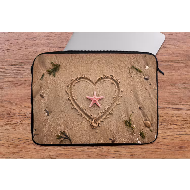 Dieren - Hart - Strand - Zand - Roze laptophoes neopreen klein -tafel