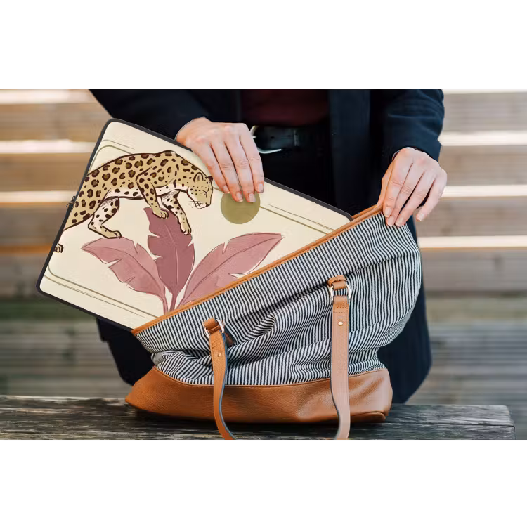 Dieren - Kat - Jungle - Illustratie - Beige laptophoes neopreen klein -tas